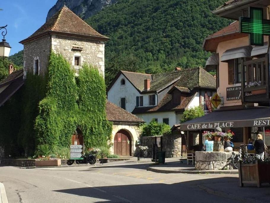 Bel Appartement Au Calme A 5 Minutes Du Village เมนตง-ซองต์-แบร์นา ภายนอก รูปภาพ